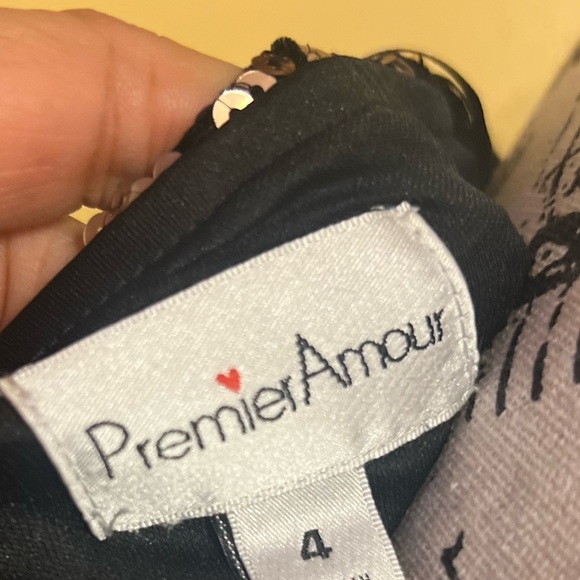 Premier Amour Sequin Off Shoulder Zipper Back Cocktail Dress size 4 - Picture 5 of 9